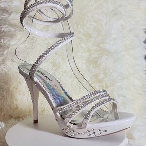 Delicacy White Heels Wrap Style with Rhinestones